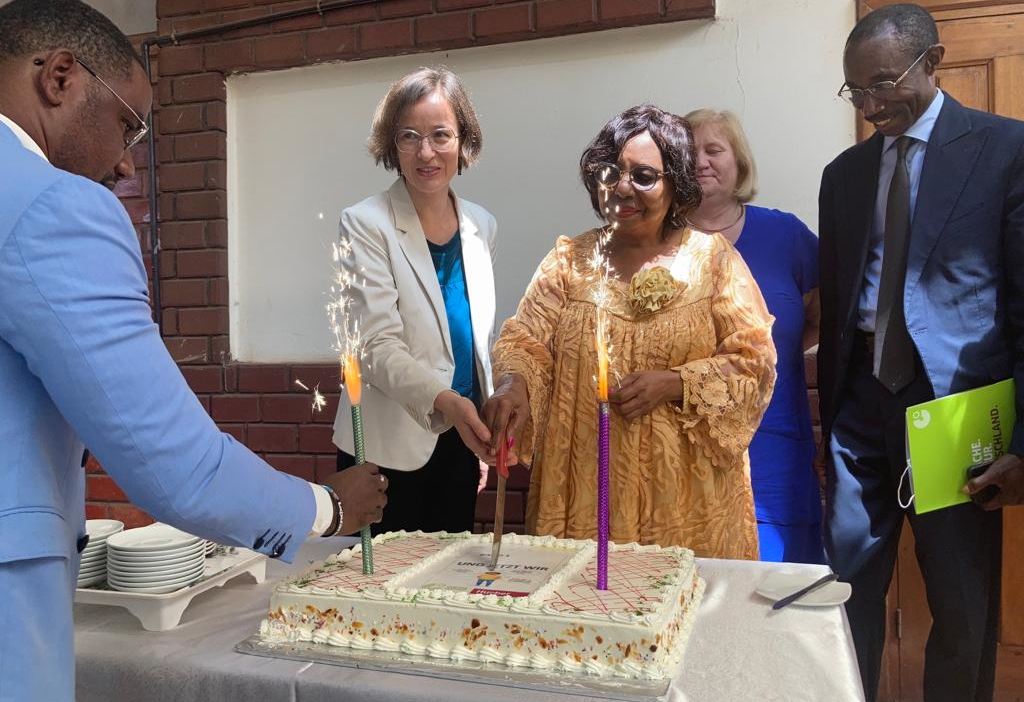 08 12 2022 03 Goethe English